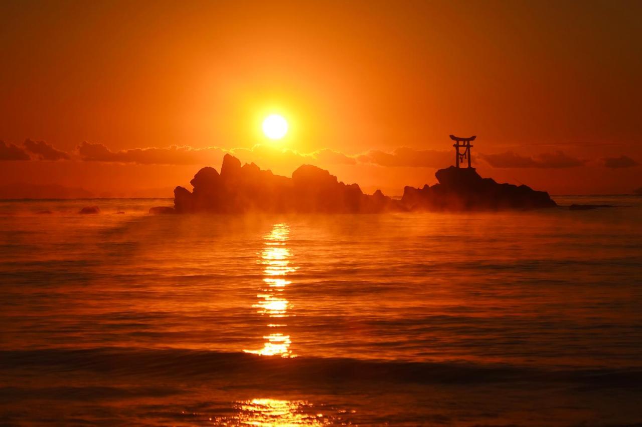 奈多みどり荘 Nada Beach House Kitsuki Екстер'єр фото